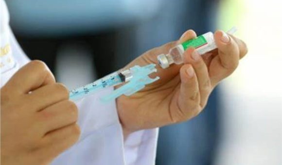 Simões Filho: Prefeitura reforça campanha de Multivacinação nas Unidades de Saúde