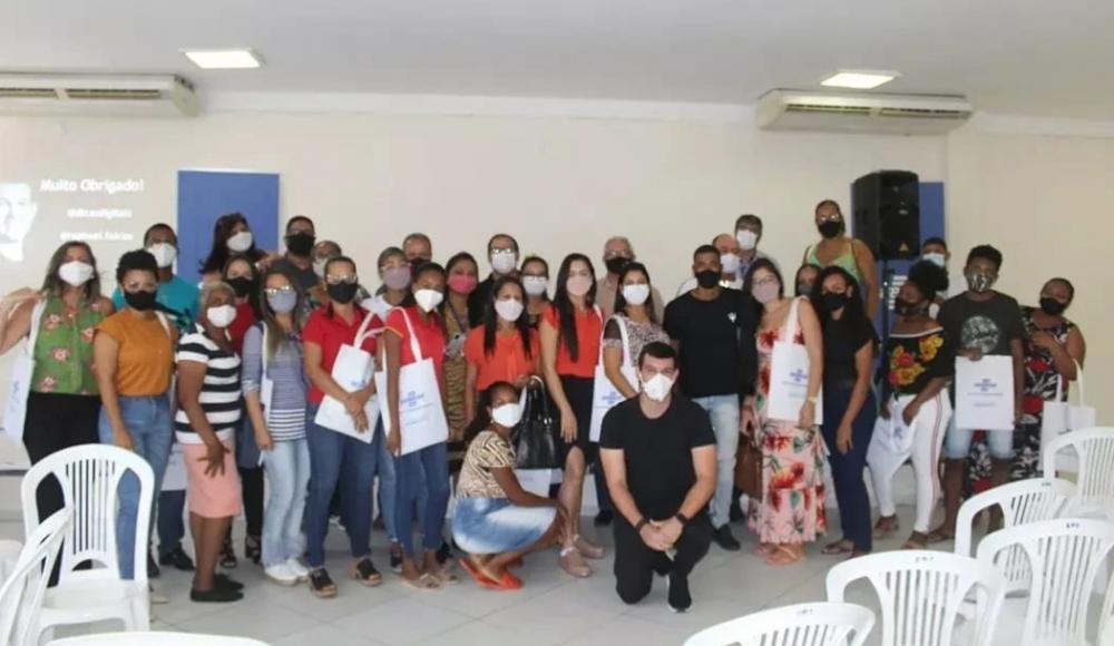 Pequenas empresas em parceria com a prefeitura de Ubaitaba e o SEBRAE realizam especialização digital